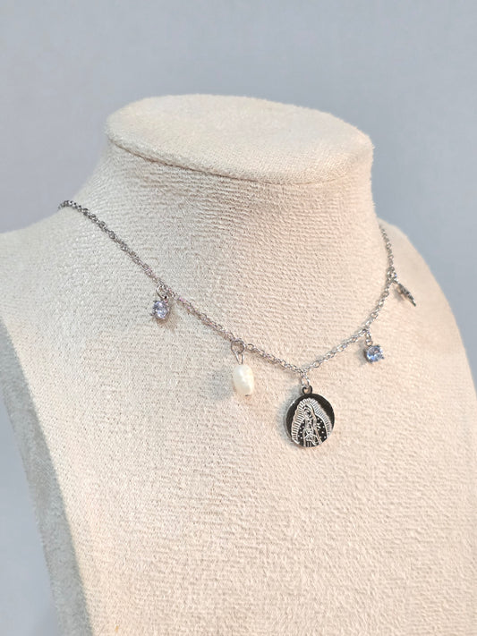 Collar virgen