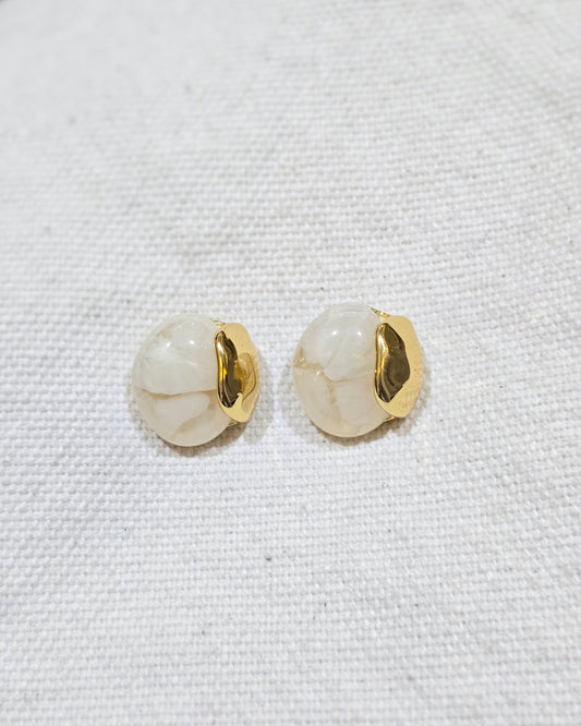 Aretes Dicomo