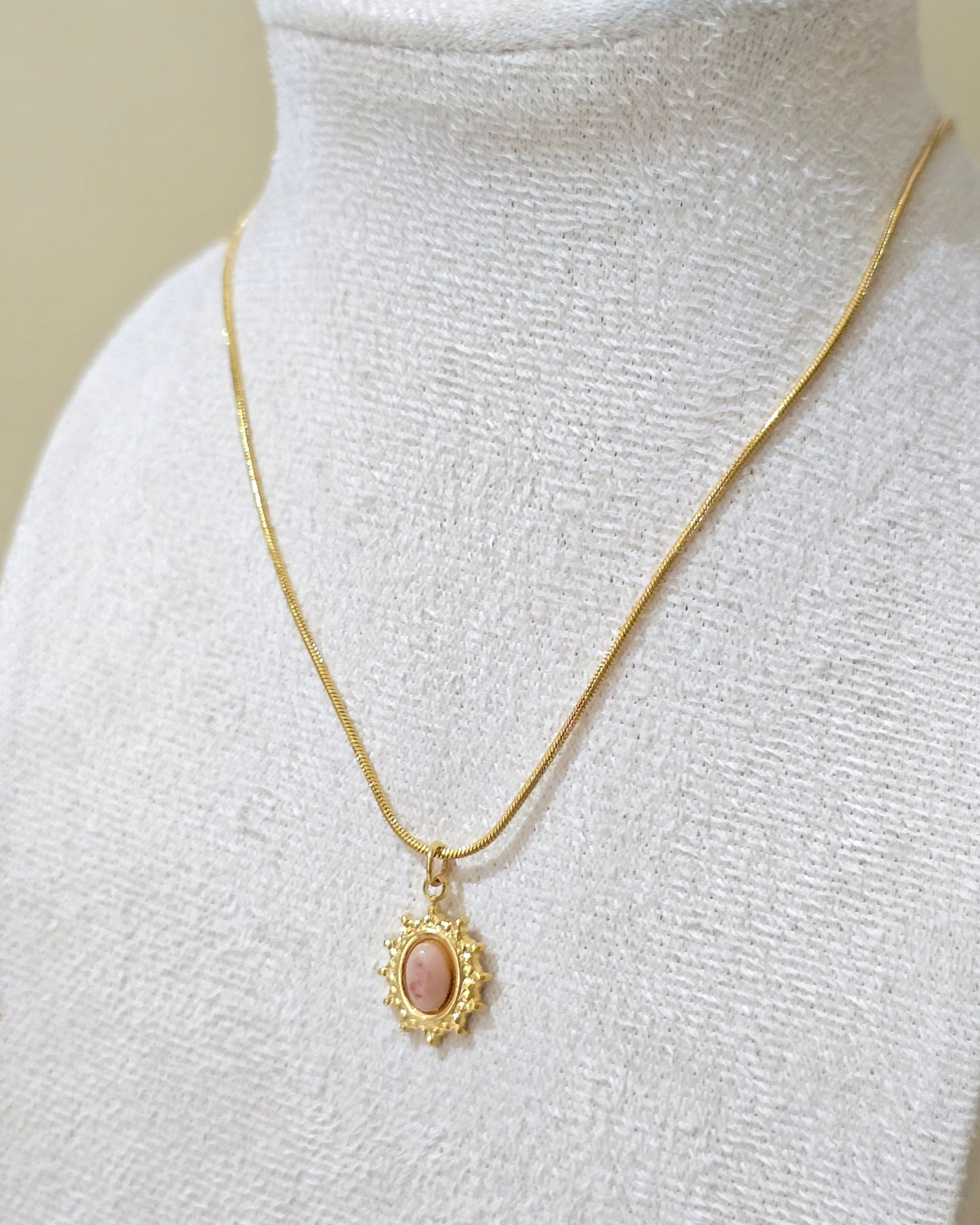 Collar  cristal rosa