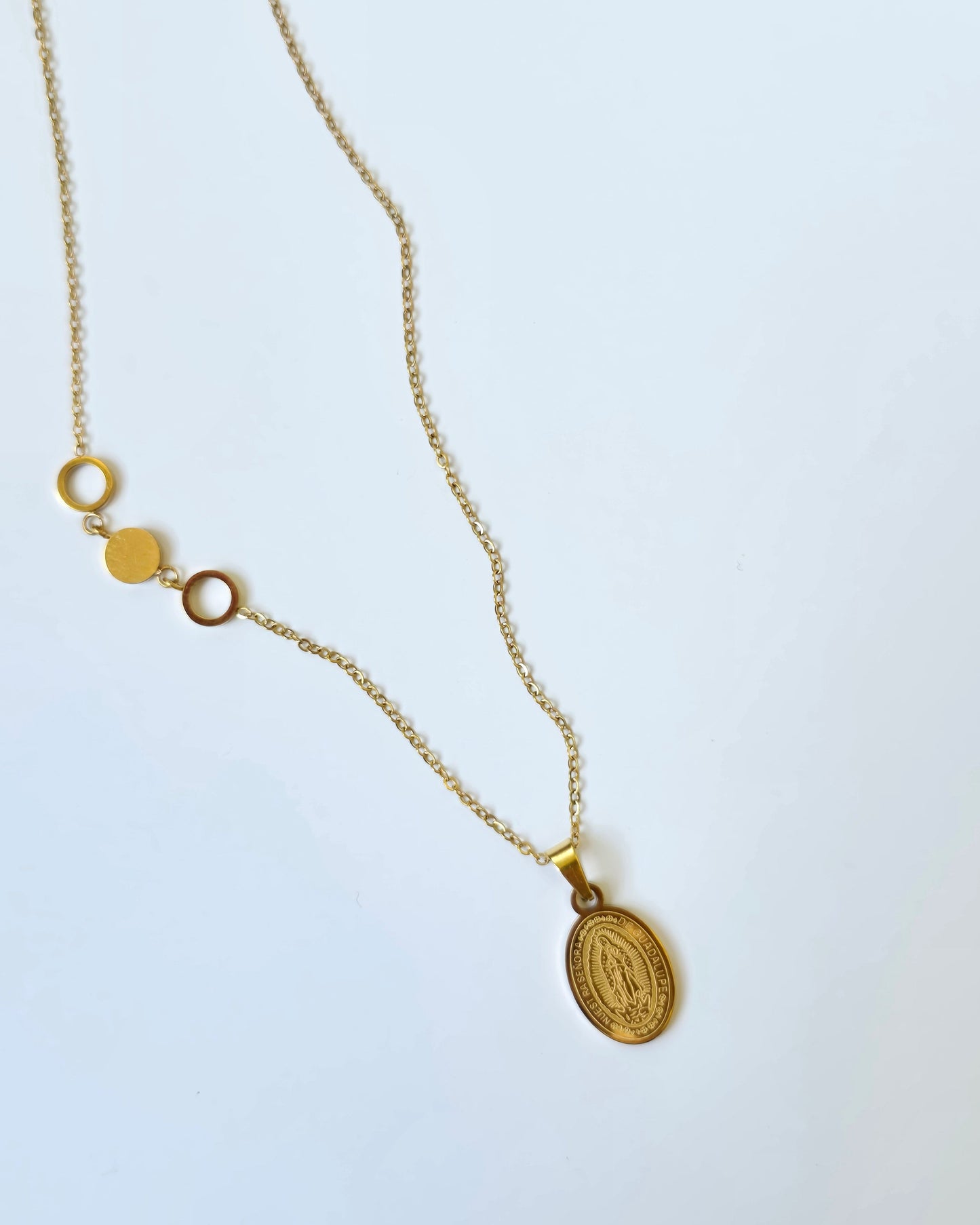 Collar virgen