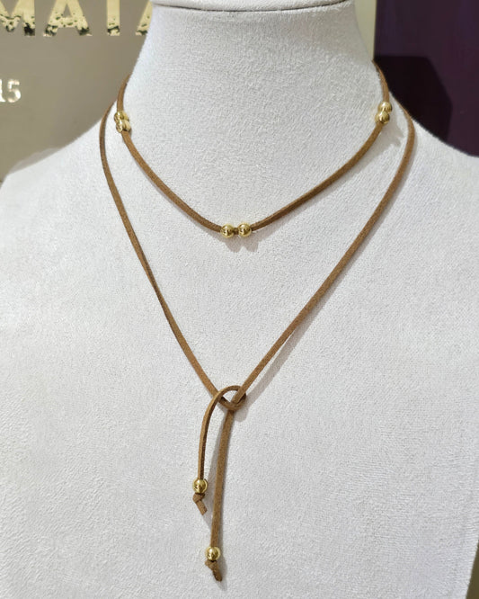 Collar corbatín