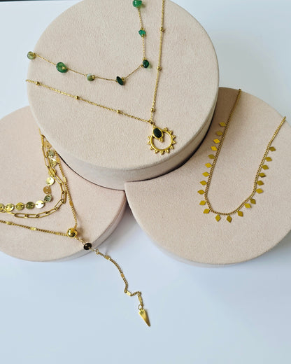 Collar triple