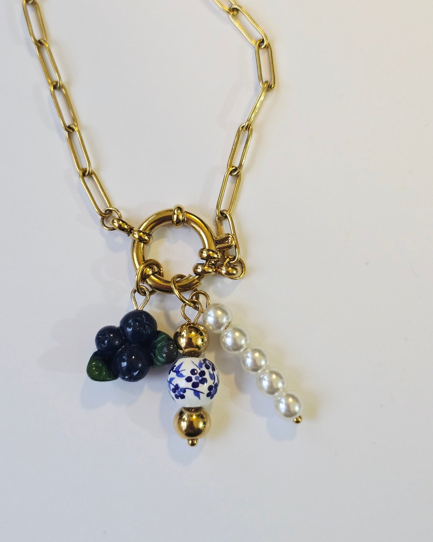 Collar blueberry